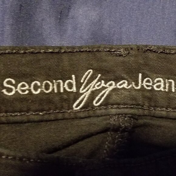 HTF Long Second Yoga jeans, size 31 - Picture 6 of 11